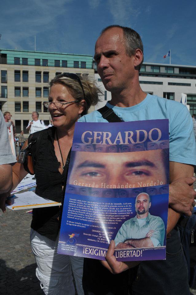 Kundgebung für die Freiheit der CUBAN FIVE vor der US-Botschaft Berlin, 12.09.2010